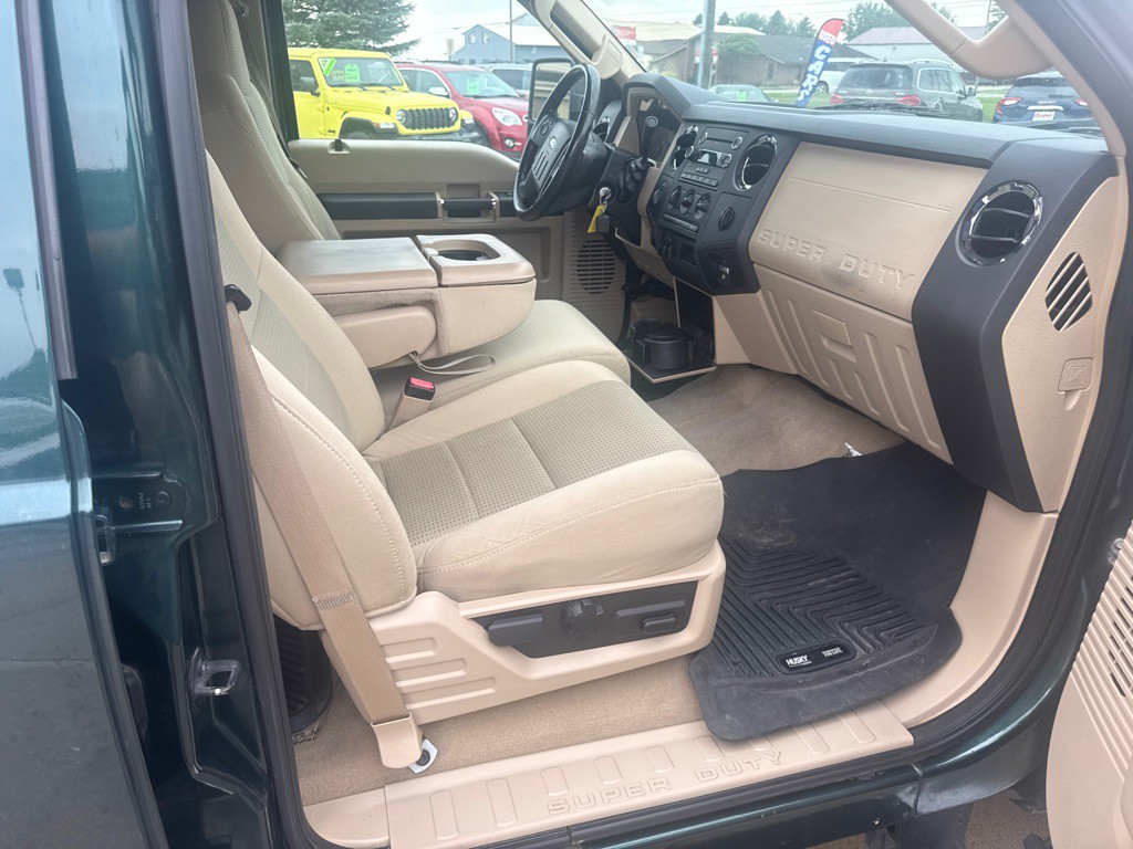 2010 Ford F-250 Image 16