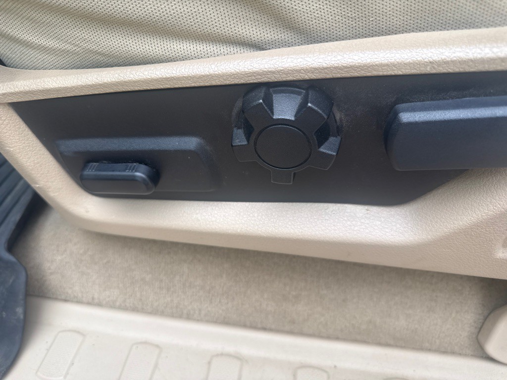 2010 Ford F-250 Image 20