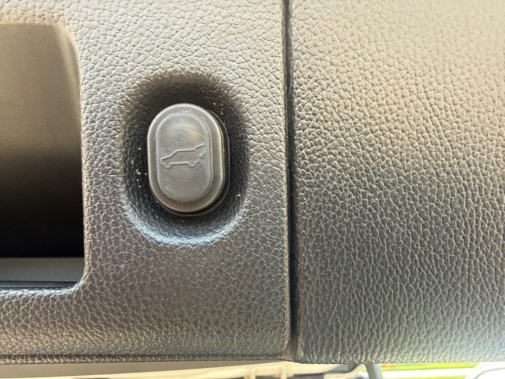 2018 GMC Yukon Image 13