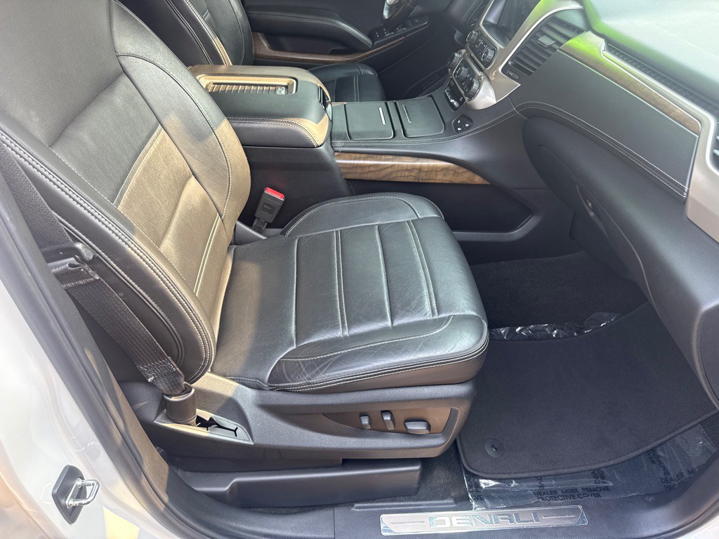 2018 GMC Yukon Image 17