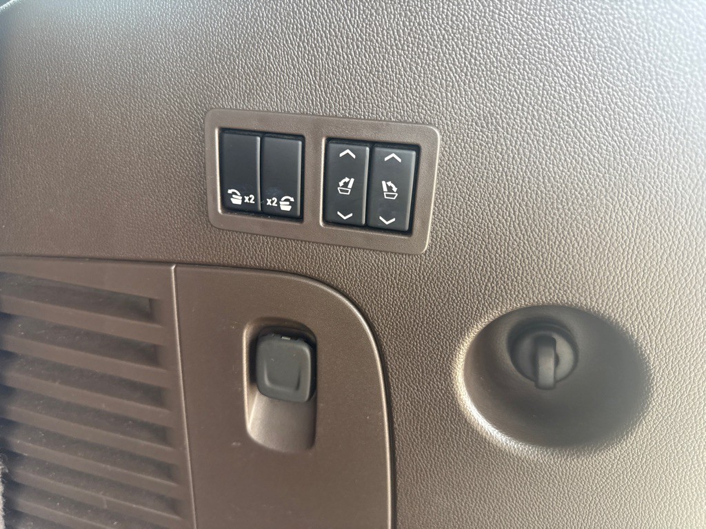 2019 GMC Yukon Image 16