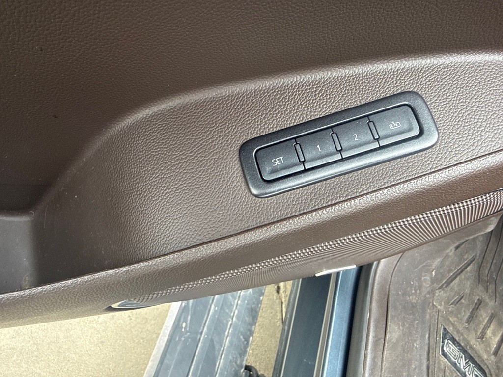 2019 GMC Yukon Image 26