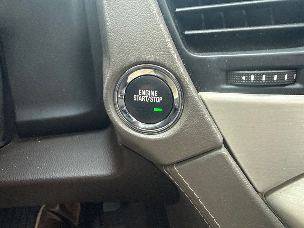 2019 GMC Yukon Image 33