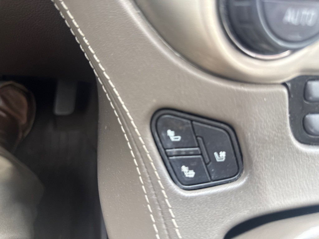 2019 GMC Yukon Image 34