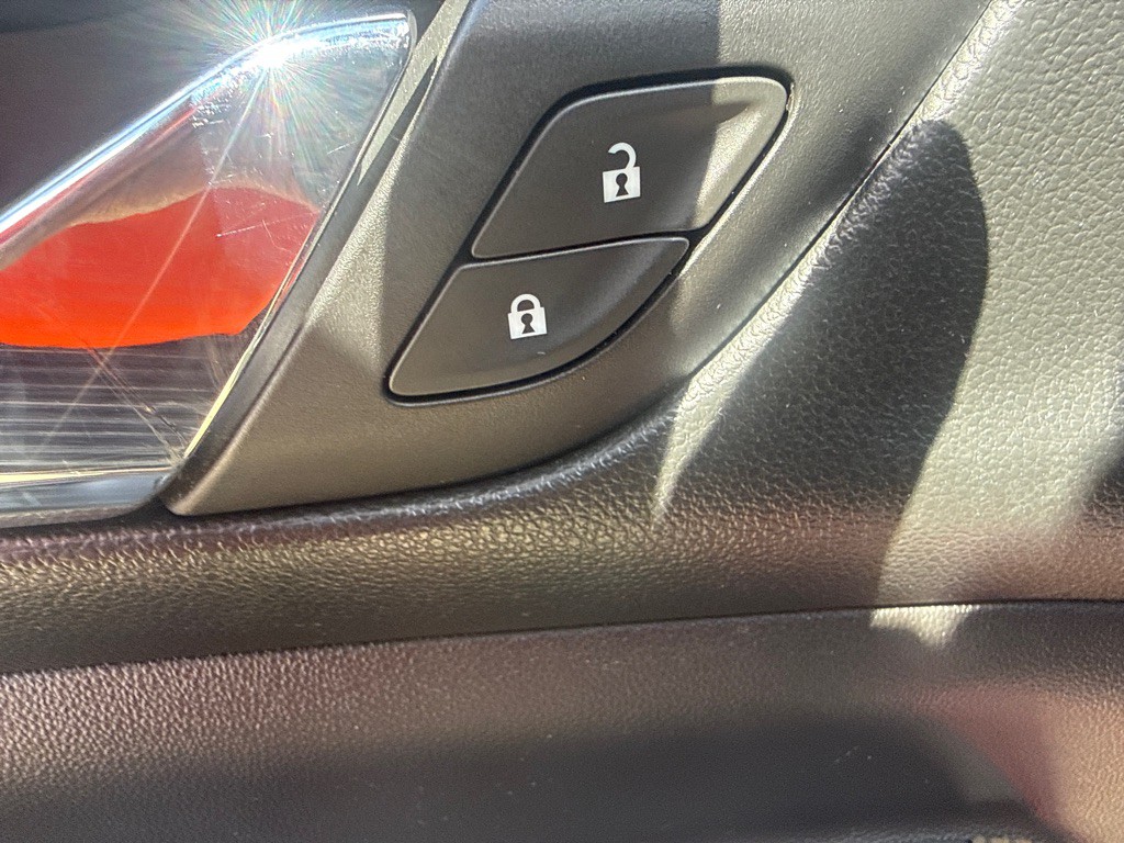2018 GMC Acadia Image 21