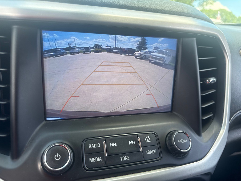 2018 GMC Acadia Image 27