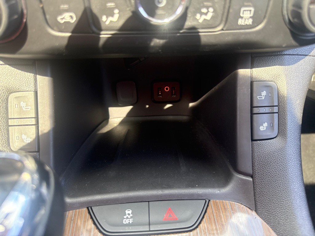 2018 GMC Acadia Image 34
