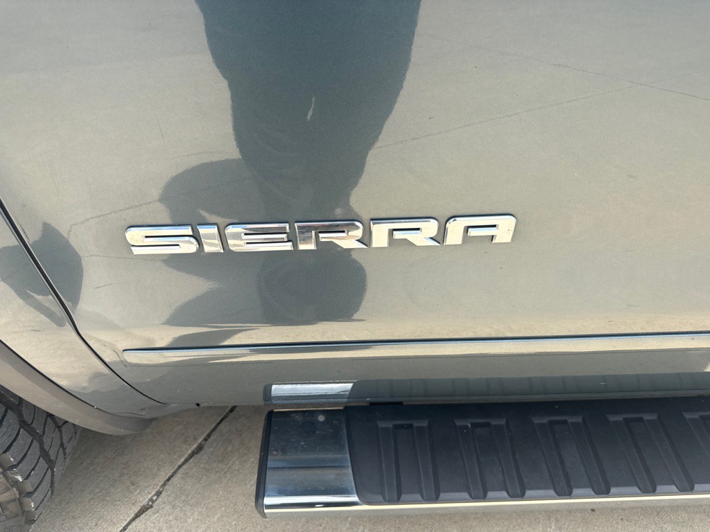 2014 GMC Sierra Image 13