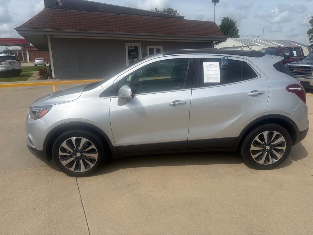 2018 Buick Enclave Image 2