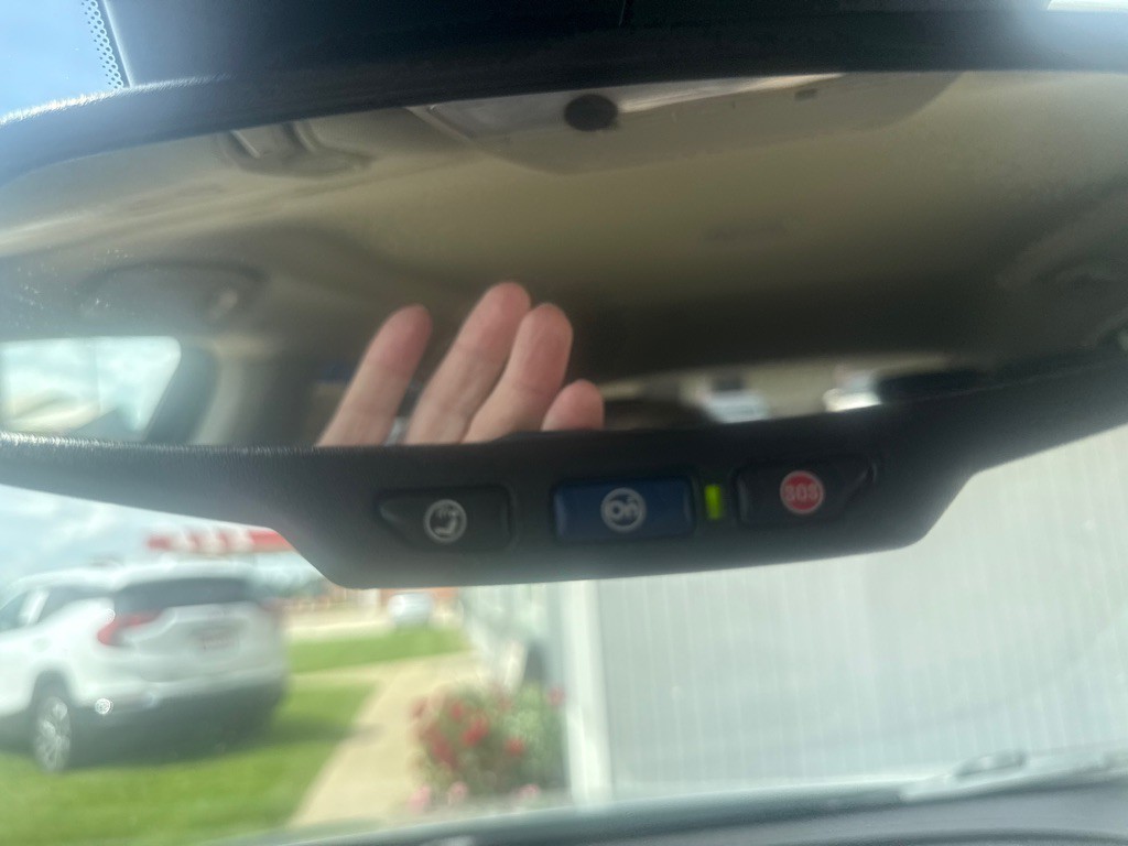2018 Buick Enclave Image 28