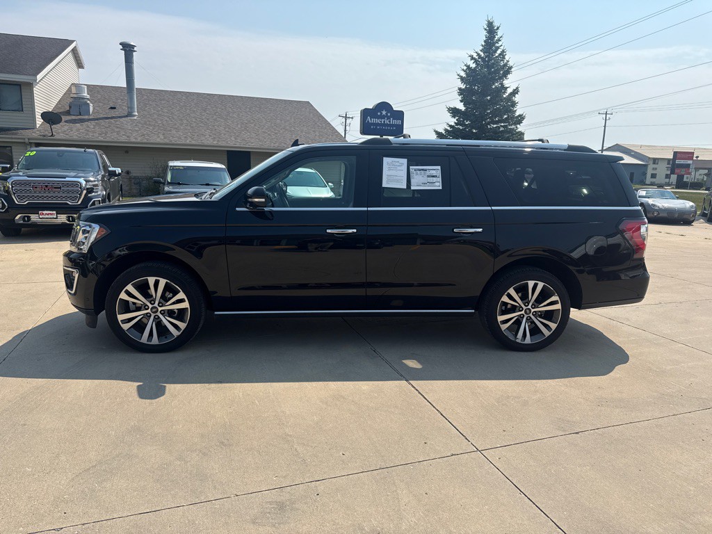 2021 Ford Expedition Image 2