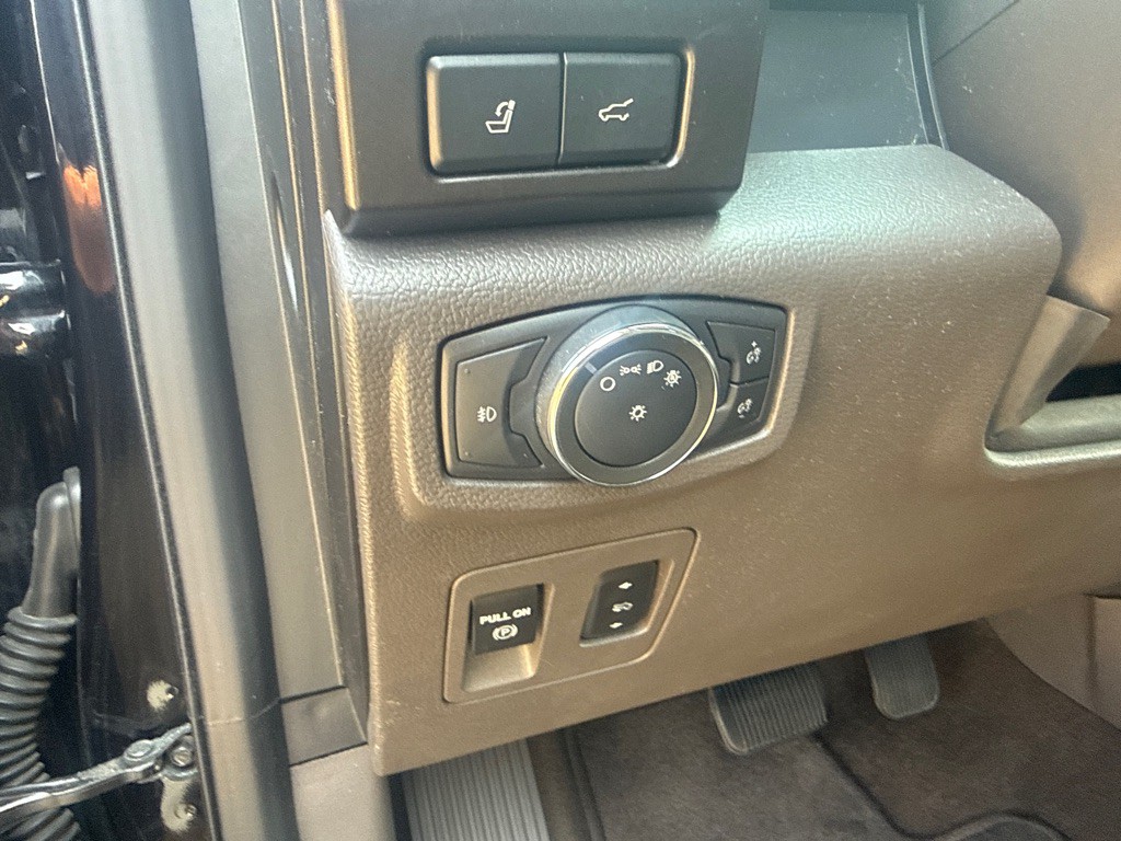 2021 Ford Expedition Image 30