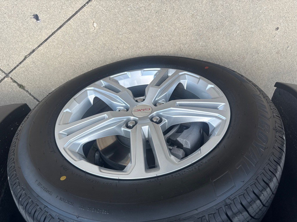2022 GMC Terrain Image 10