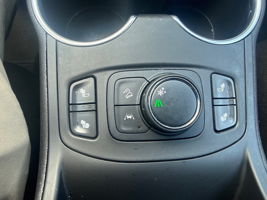 2022 GMC Terrain Image 25