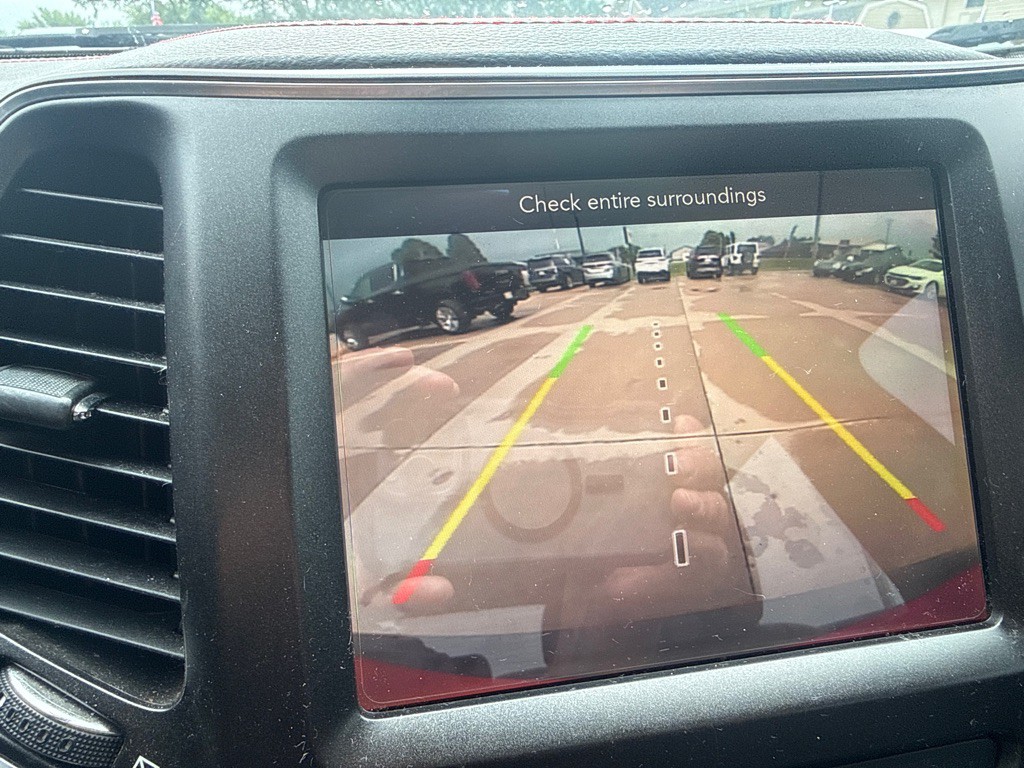 2019 Jeep Cherokee Image 23