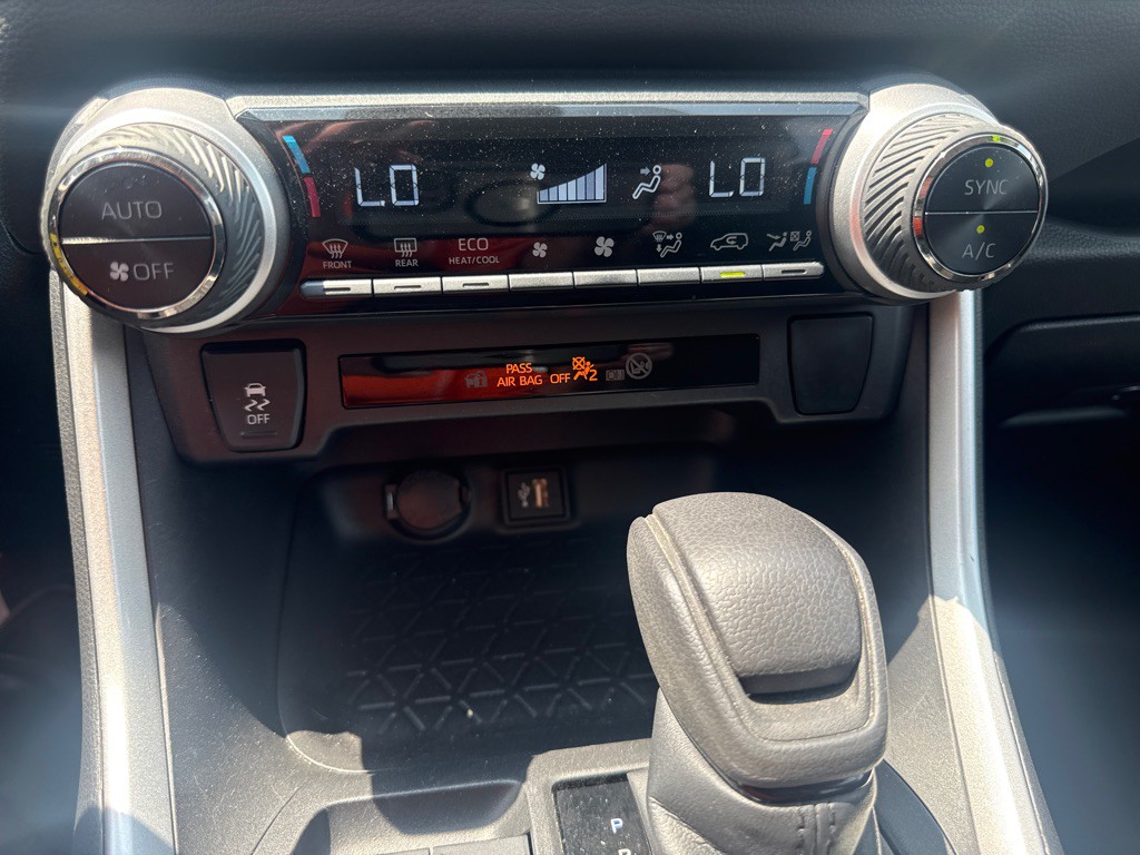 2023 Toyota Rav4 Image 23