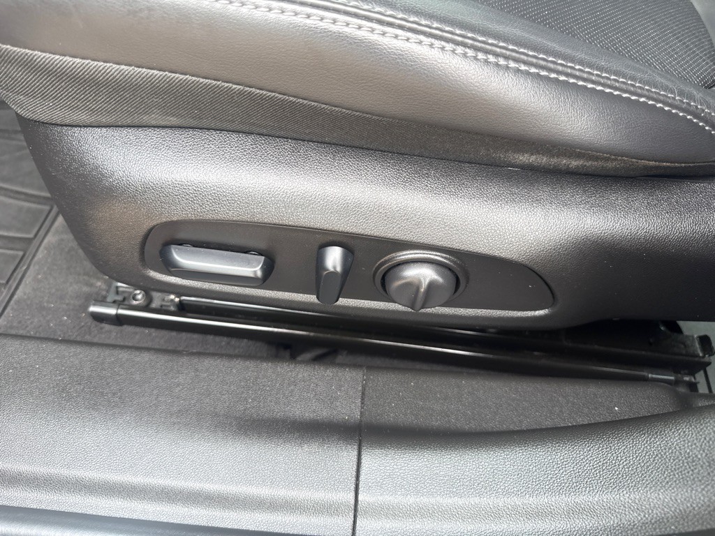 2019 Buick Lacrosse Image 18