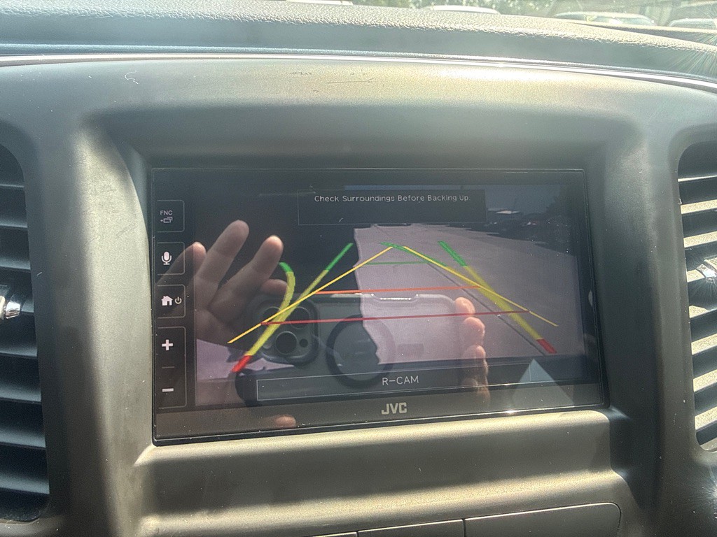 2015 Chrysler 200 Image 25
