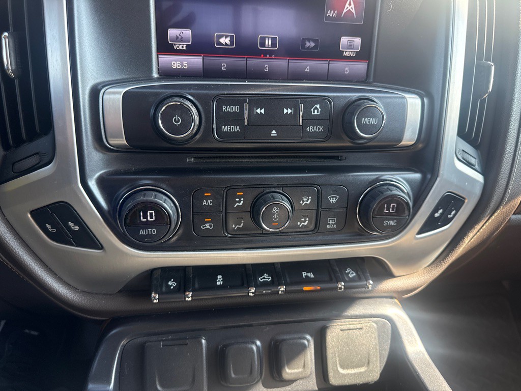 2015 GMC Sierra Image 31