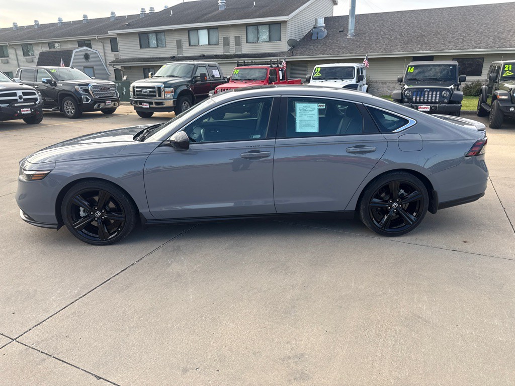 2024 Honda Accord Image 2