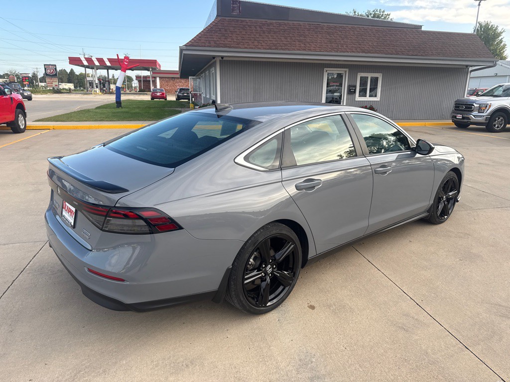 2024 Honda Accord Image 5