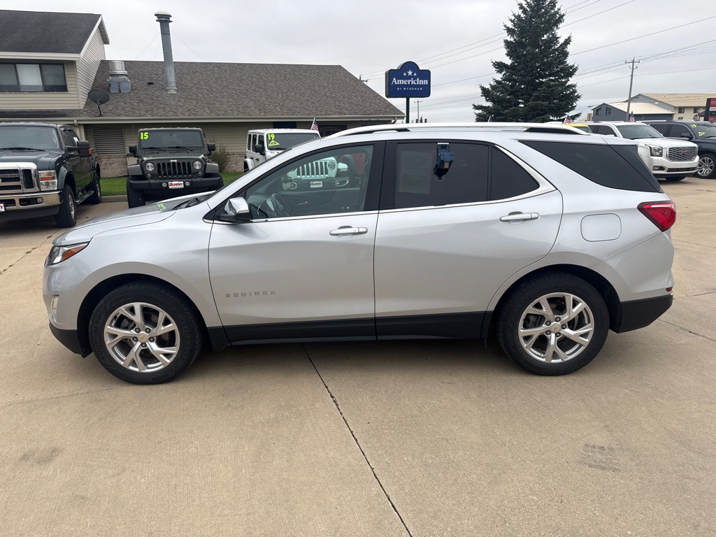 2020 Chevrolet Equinox Image 2