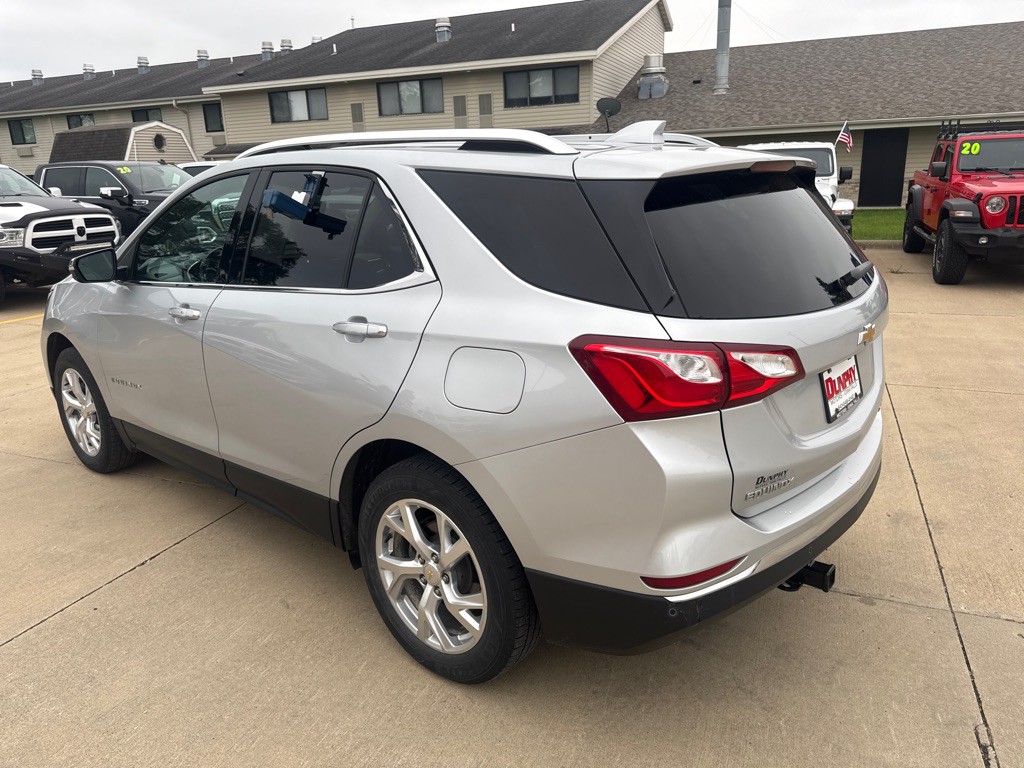 2020 Chevrolet Equinox Image 3