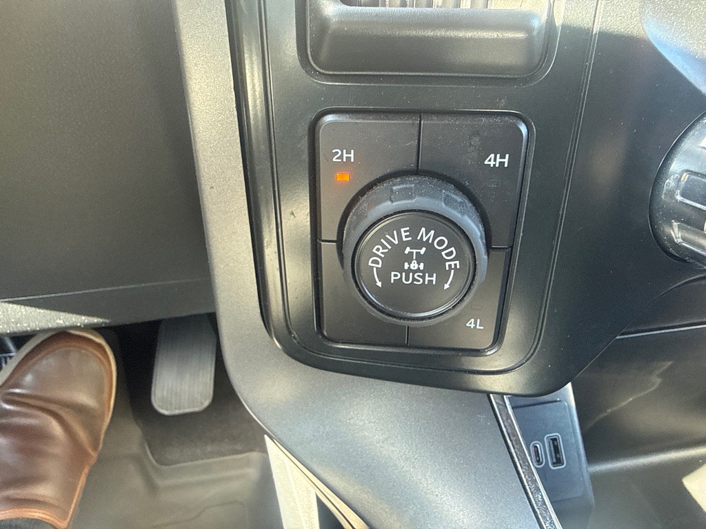 2025 Ford F-150 Image 27