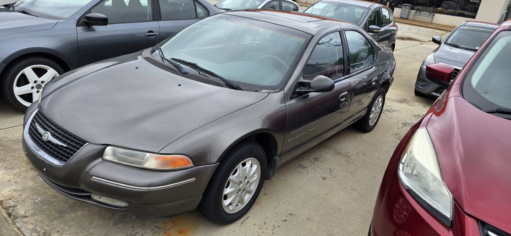2000 Chrysler Cirrus Image 1