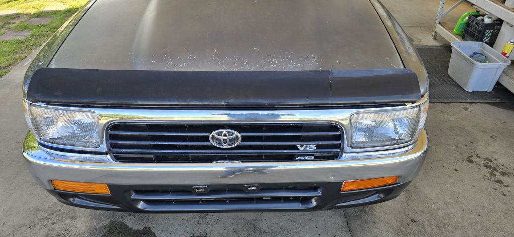 1995 Toyota 4Runner Image 9