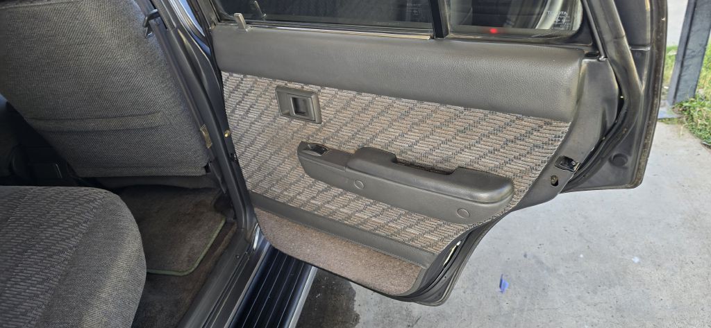 1995 Toyota 4Runner Image 36