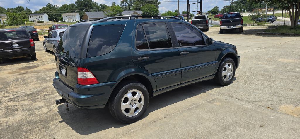 2004 Mercedes-Benz M-Class Image 3