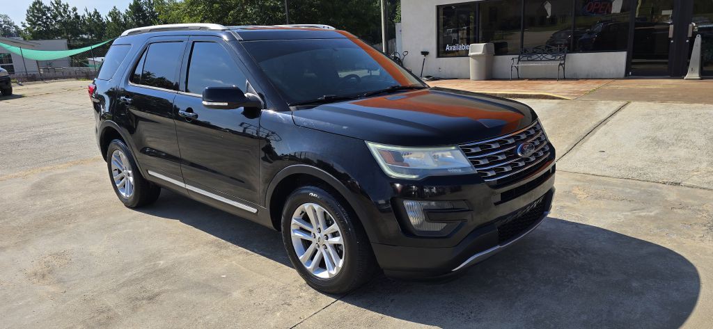 2016 Ford Explorer Image 2