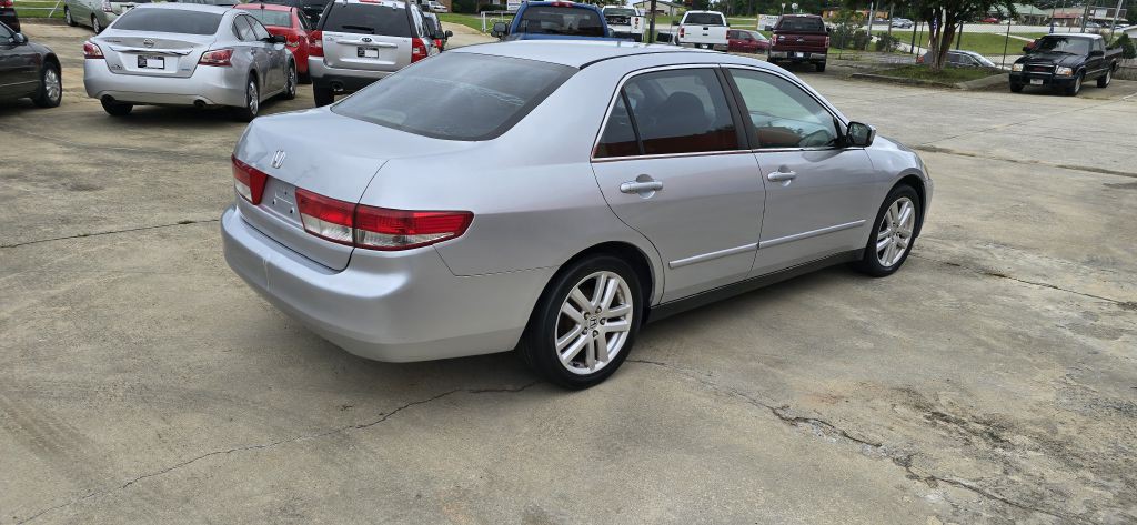 2003 Honda Accord Image 2
