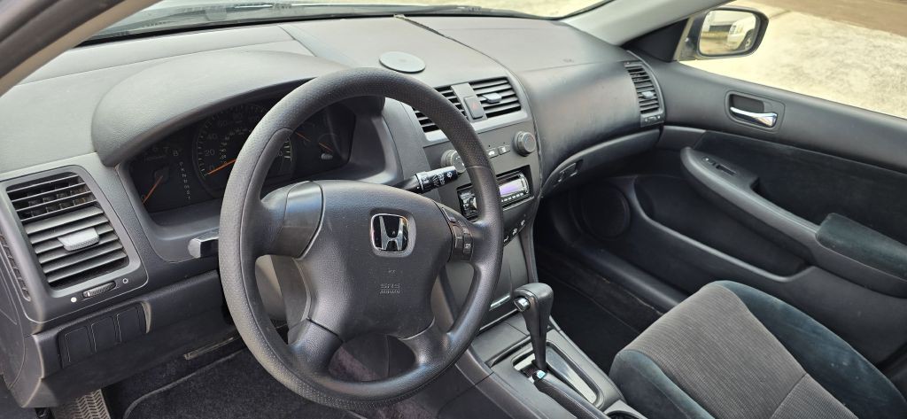 2003 Honda Accord Image 6