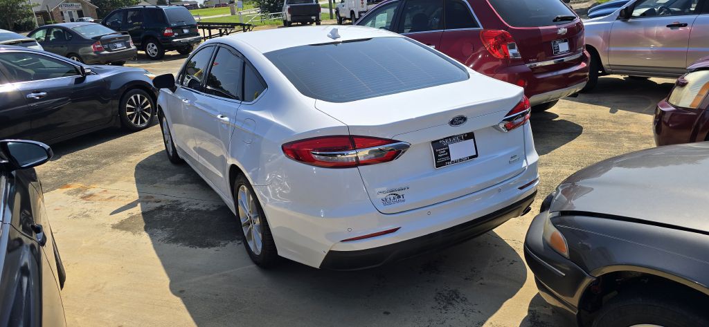 2019 Ford Fusion Image 3