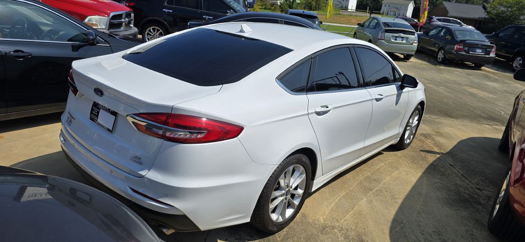 2019 Ford Fusion Image 4