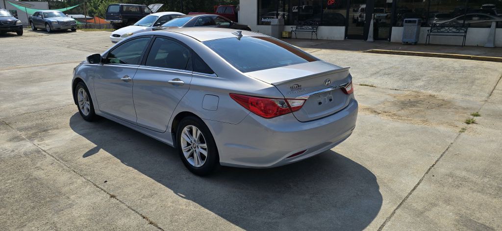 2012 Hyundai Sonata Image 4