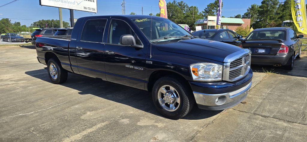 2006 Dodge Ram 1500 Image 2