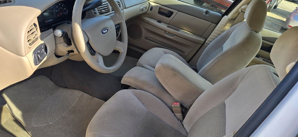 2007 Ford Taurus Image 7