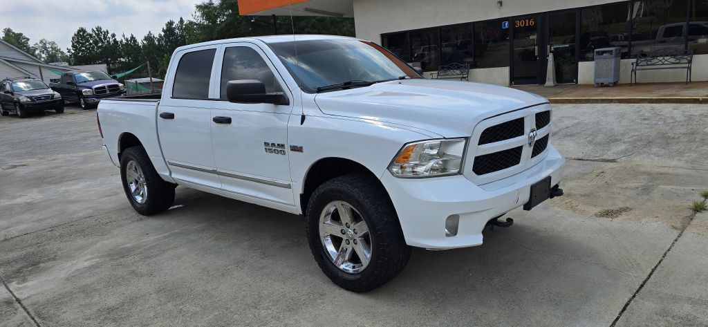 2015 RAM 1500 Image 2