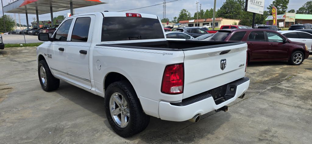 2015 RAM 1500 Image 4
