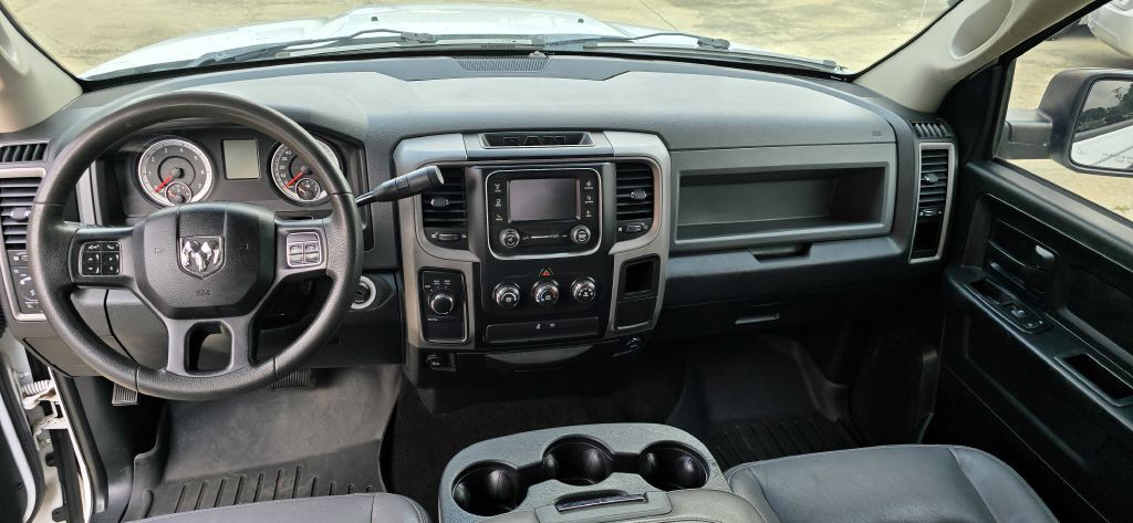 2015 RAM 1500 Image 6