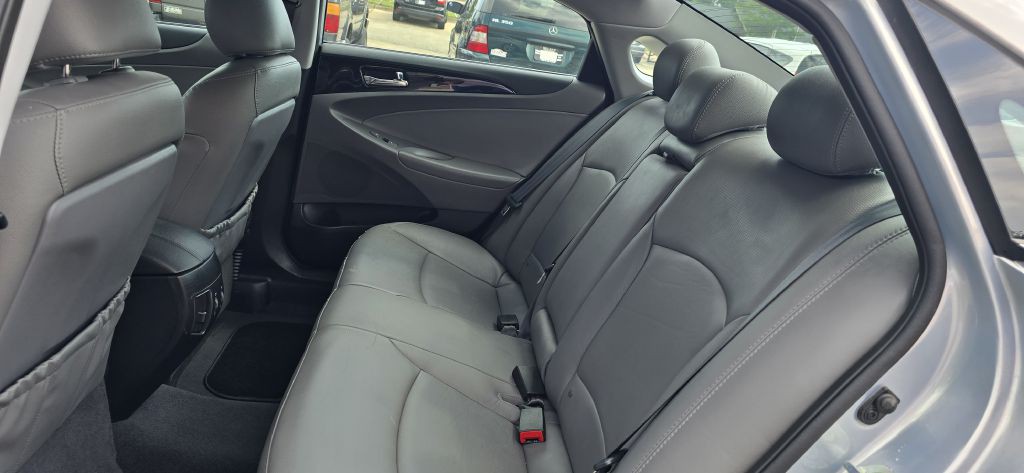 2013 Hyundai Sonata Image 5