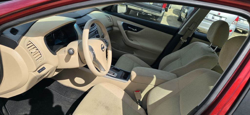 2015 Nissan Altima Image 5