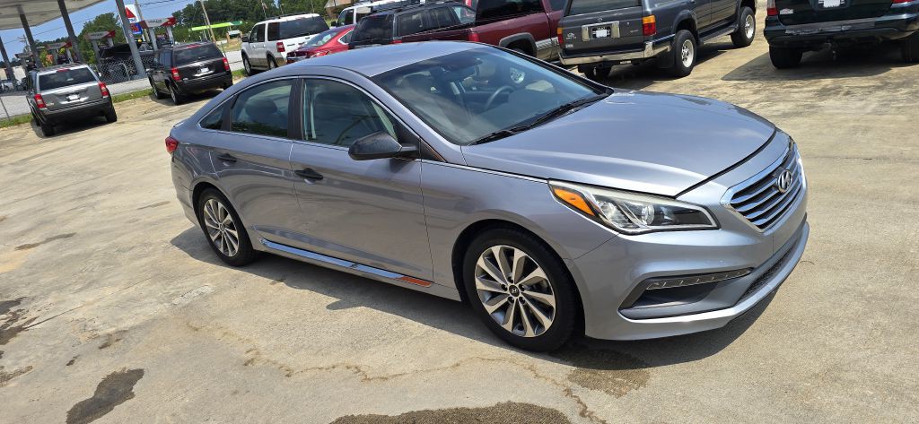 2016 Hyundai Sonata Image 2