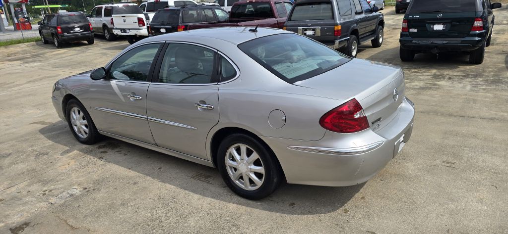 2006 Buick Lacrosse Image 4