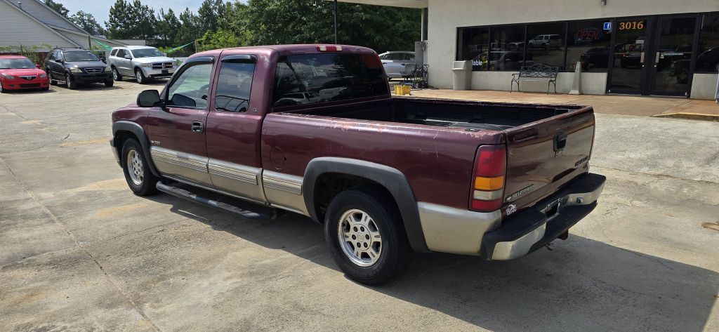 1999 Chevrolet Silverado 1500 Image 3