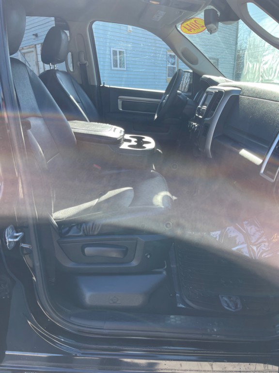2014 RAM 1500 Image 16