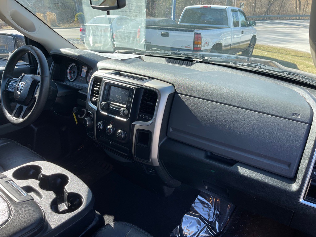 2014 RAM 1500 Image 18
